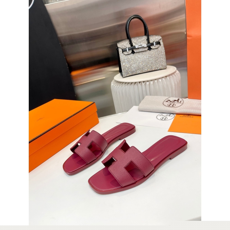 H**mes slippers